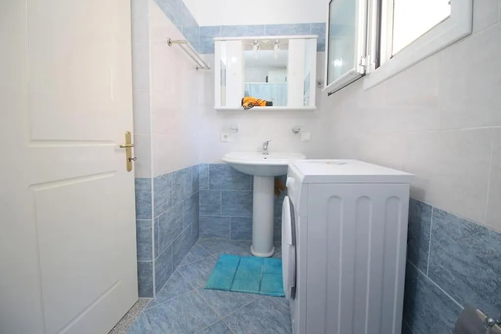 Anna'S Cozy Apartment Sarande